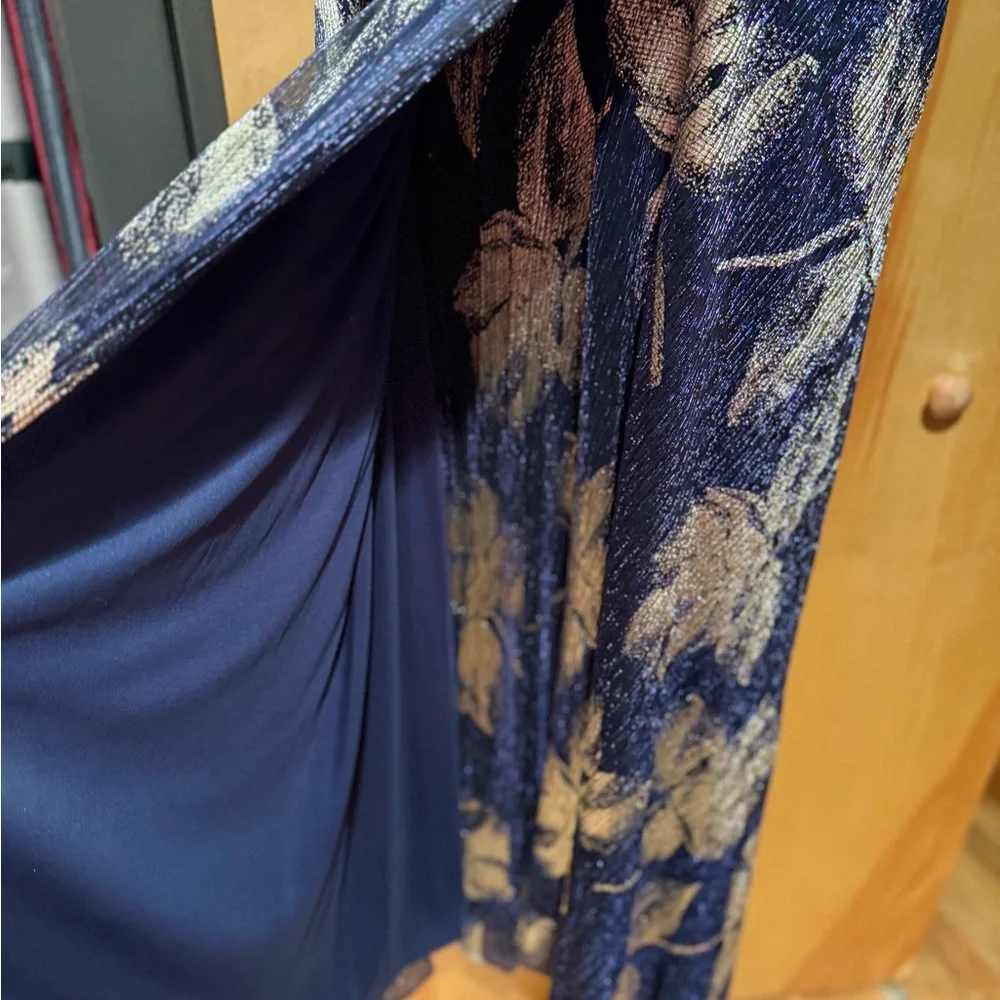 Women’s formal long dress. Betsy & Adams from Belk - Picture 3 of 6
